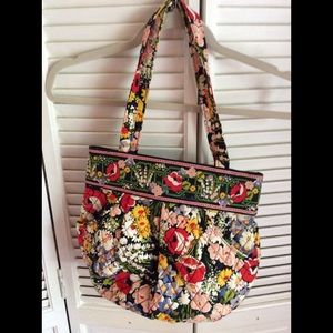 Vera Bradley small shoulder bag